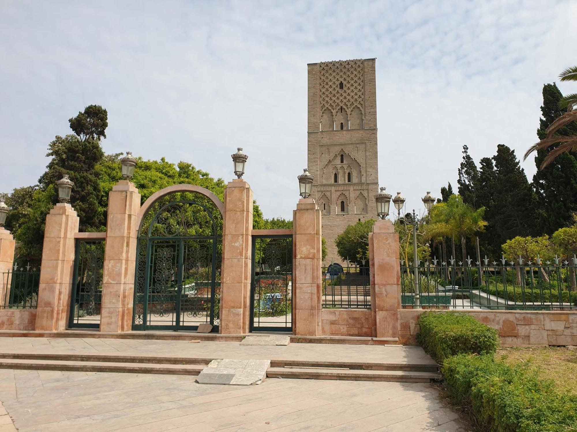 Suitouiss - Downtown - Appartement En Plein Centre Ville Rabat Exterior foto