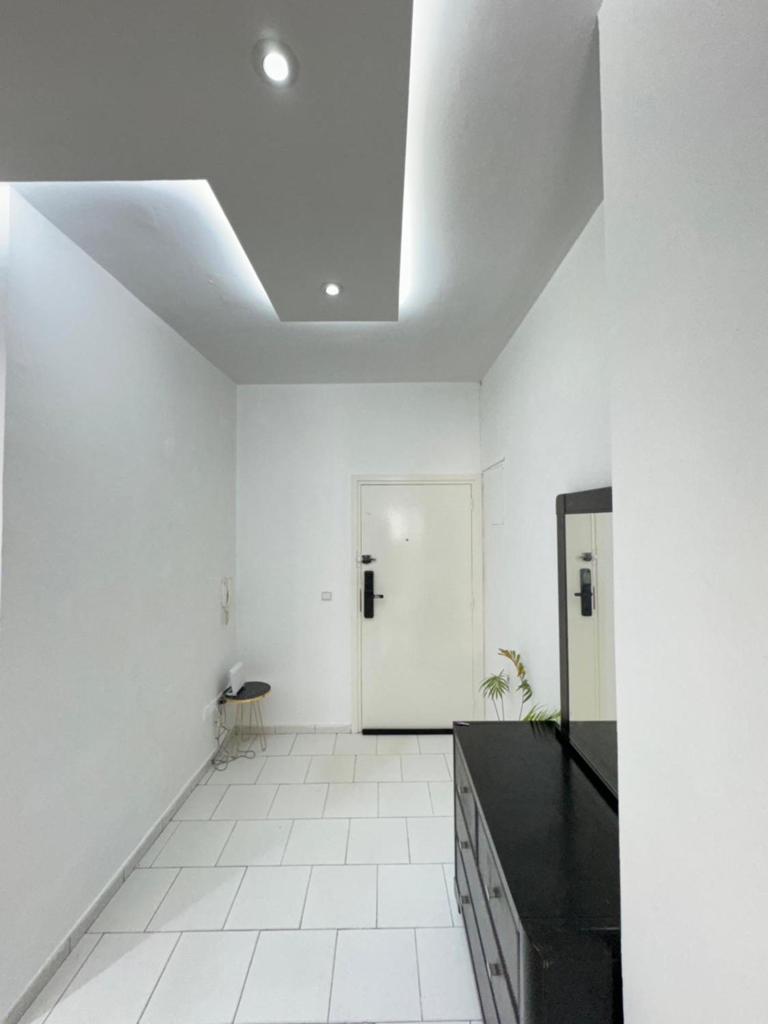 Suitouiss - Downtown - Appartement En Plein Centre Ville Rabat Exterior foto