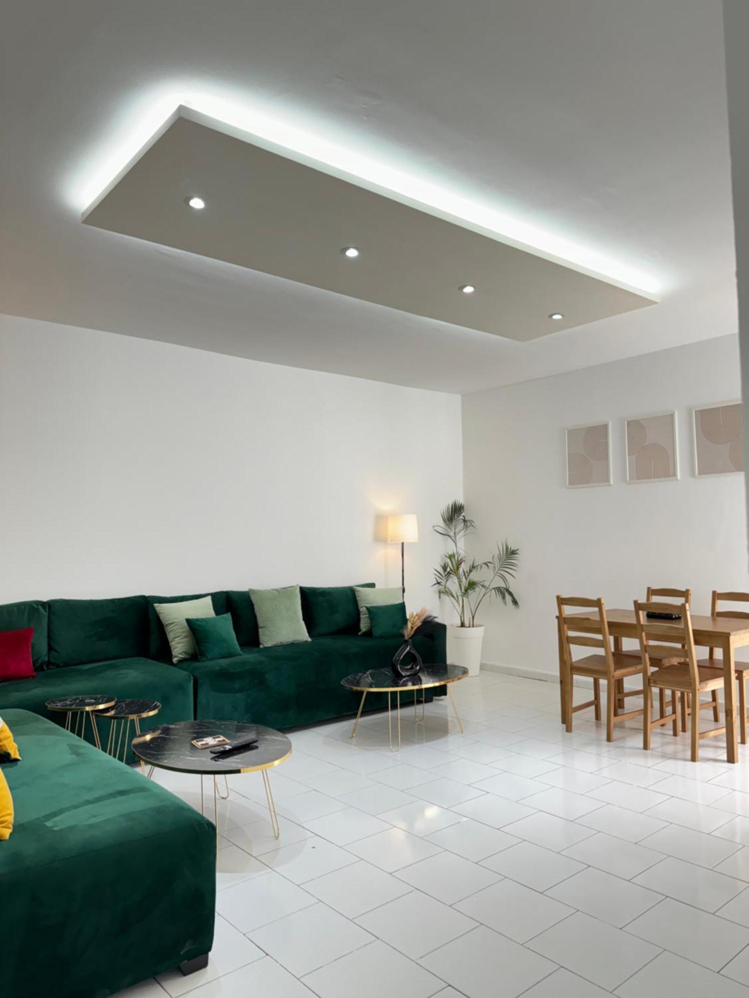 Suitouiss - Downtown - Appartement En Plein Centre Ville Rabat Exterior foto