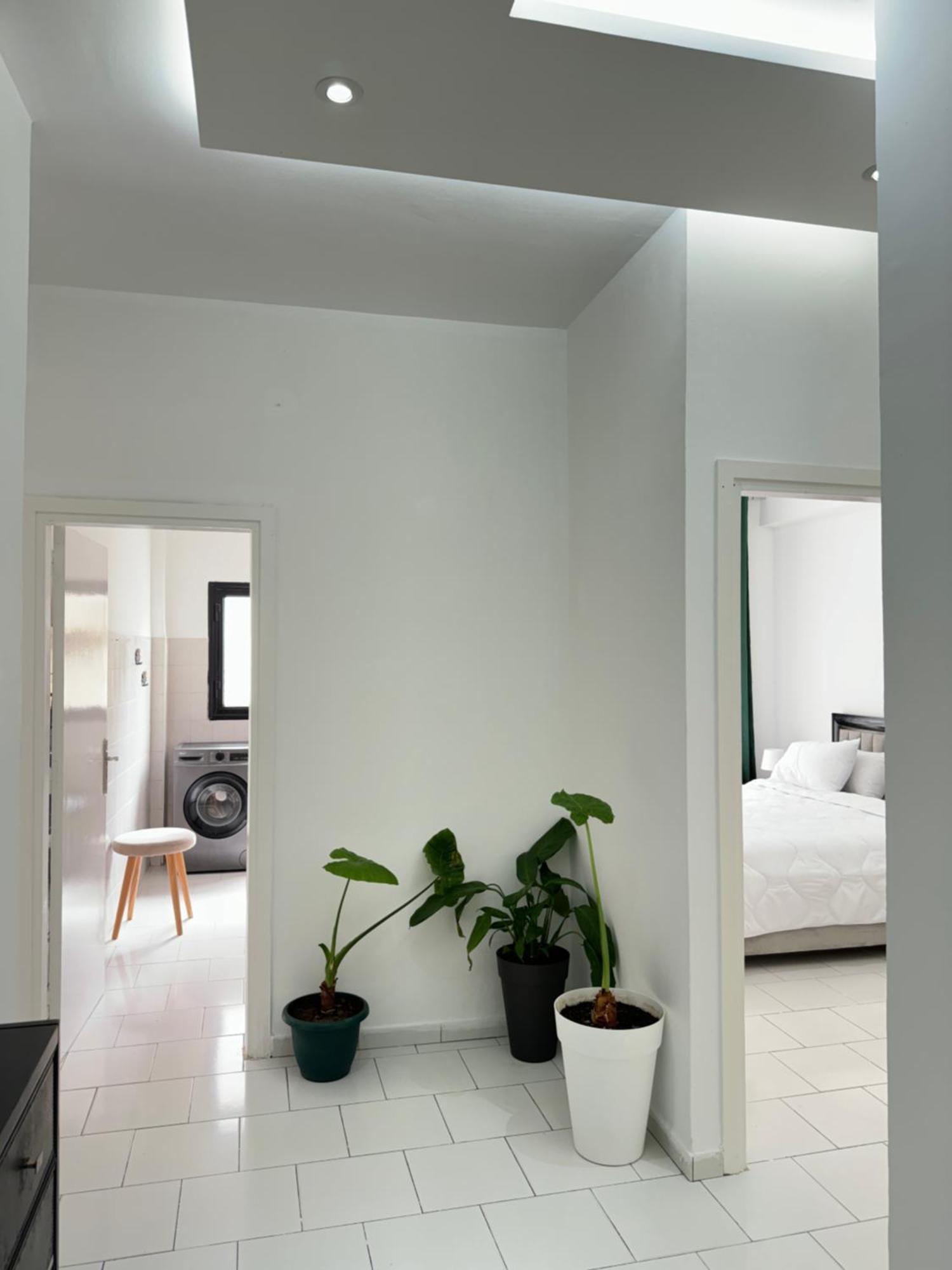 Suitouiss - Downtown - Appartement En Plein Centre Ville Rabat Exterior foto